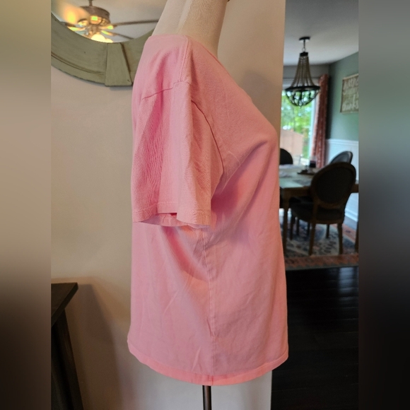 Life Is Good Women’s Size Large V-neck Pink Crusher Tee Wine I Go Both Ways - Picture 3 of 9